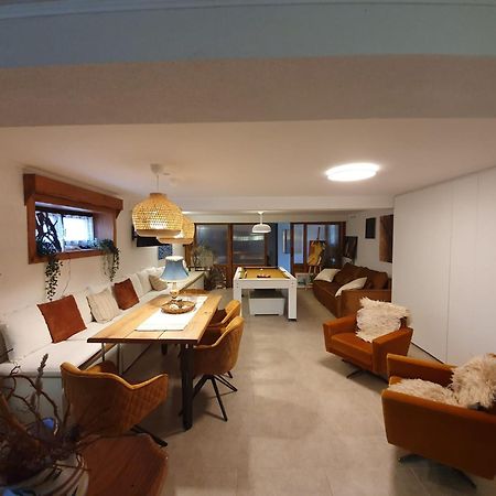 Apartments Eva 우마그 외부 사진